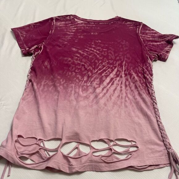 Affliction Sacred Wish Wings Crystal Rhinestone Distressed Pink T-Shirt Size XL - Picture 6 of 7